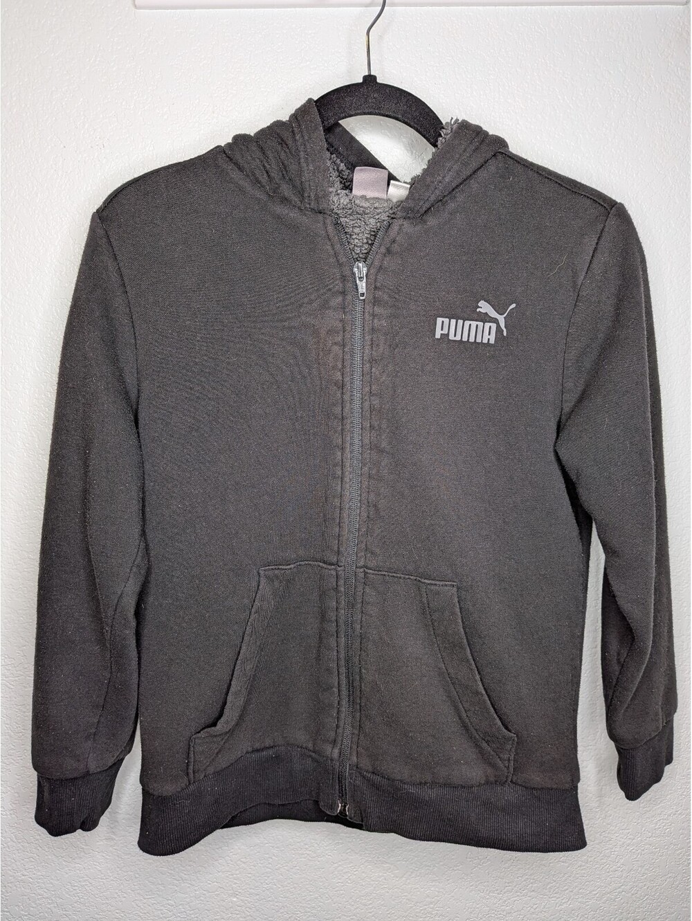 Puma sherpa-lined black zip hoodie youth medium 10/12